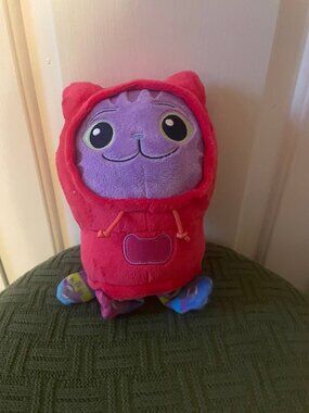 Gabby’s Dollhouse DJ Catnip 10” interactive Plush toy Movable Arms